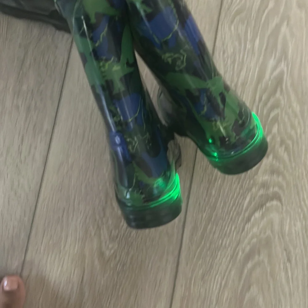 Toddler ZOOGS rain boots & Sams club light up boots